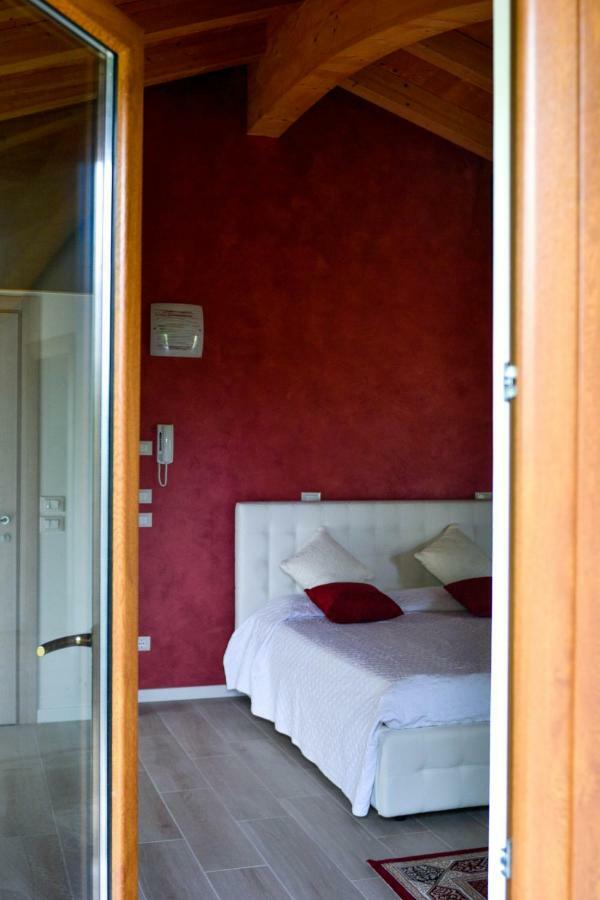 Rama Relais Bed & Breakfast Каприно Веронезе Екстериор снимка